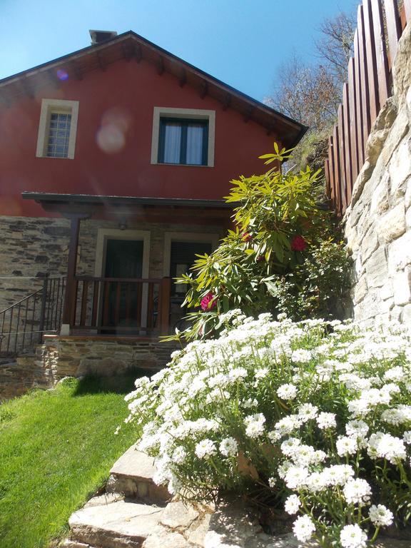 Hostal El Recanto Vega de Valcarce Zewnętrze zdjęcie