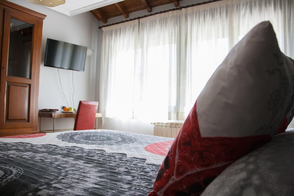 Hostal El Recanto Vega de Valcarce Zewnętrze zdjęcie