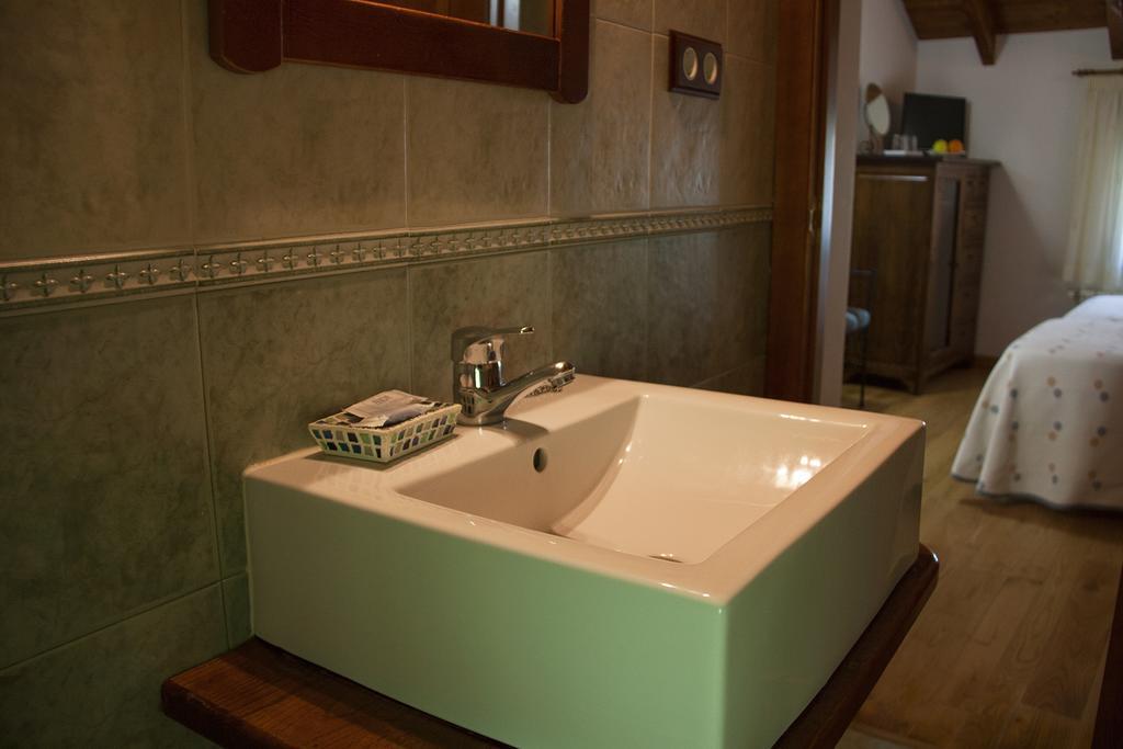 Hostal El Recanto Vega de Valcarce Zewnętrze zdjęcie